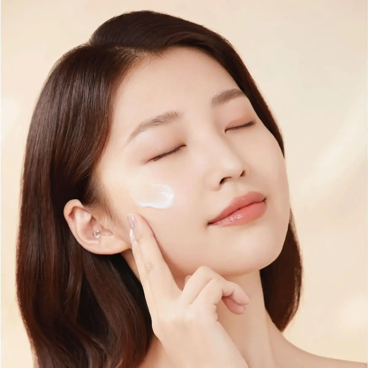 Bí quyết bảo vệ da khỏi ánh nắng mỗi ngày